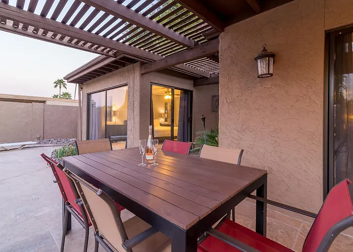 Casa De Palms *